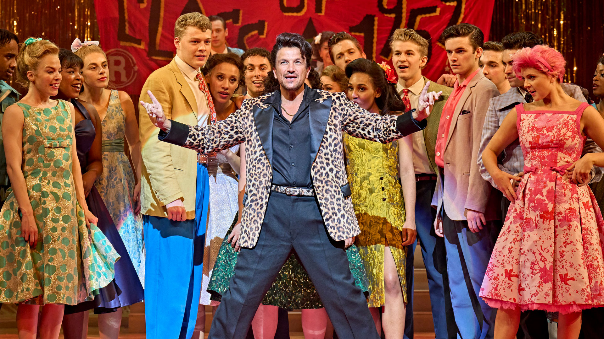 Watch a first look at Grease in the West End! Stageberry